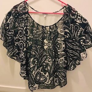 Black and white paisley patterned sheer top 🤍🖤🤍